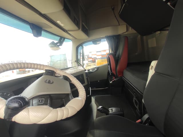 Volvo FH 4x2 Седельный тягач - 6
