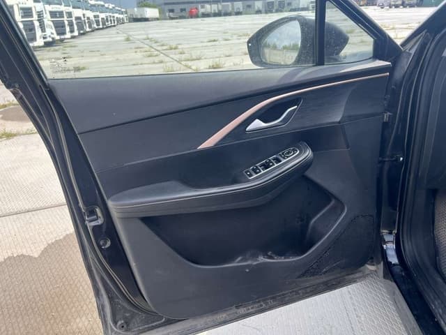 Omoda C5 - 8