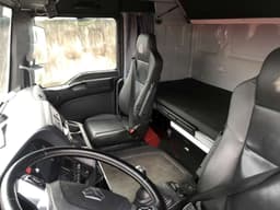Sitrak C7H 4x2 Седельный тягач - 6