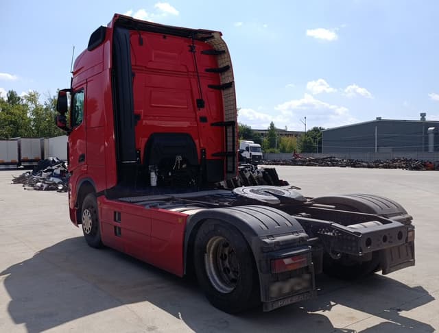 Shacman (Shaanxi) SX* 4x2 Седельный тягач - 4