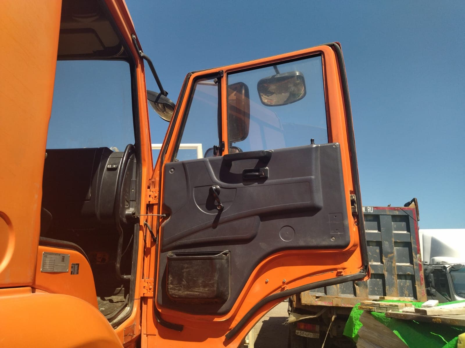 Камаз 65224 6X6 Автоцистерна нефтепромысловая - 5