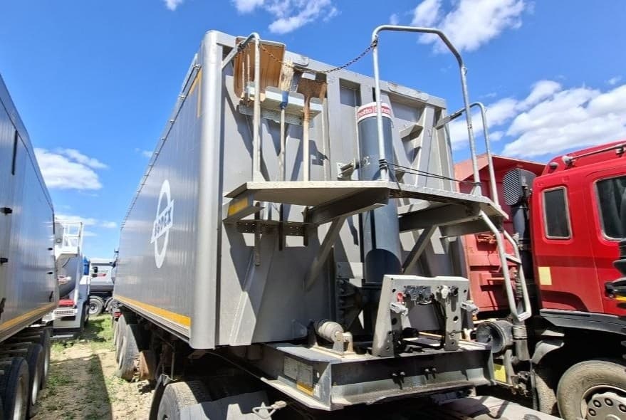 Bodex KIS-4W* Полуприцеп самосвал - 2