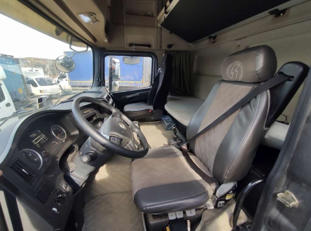 Shacman (Shaanxi) SX* 6x4 Седельный тягач - 6