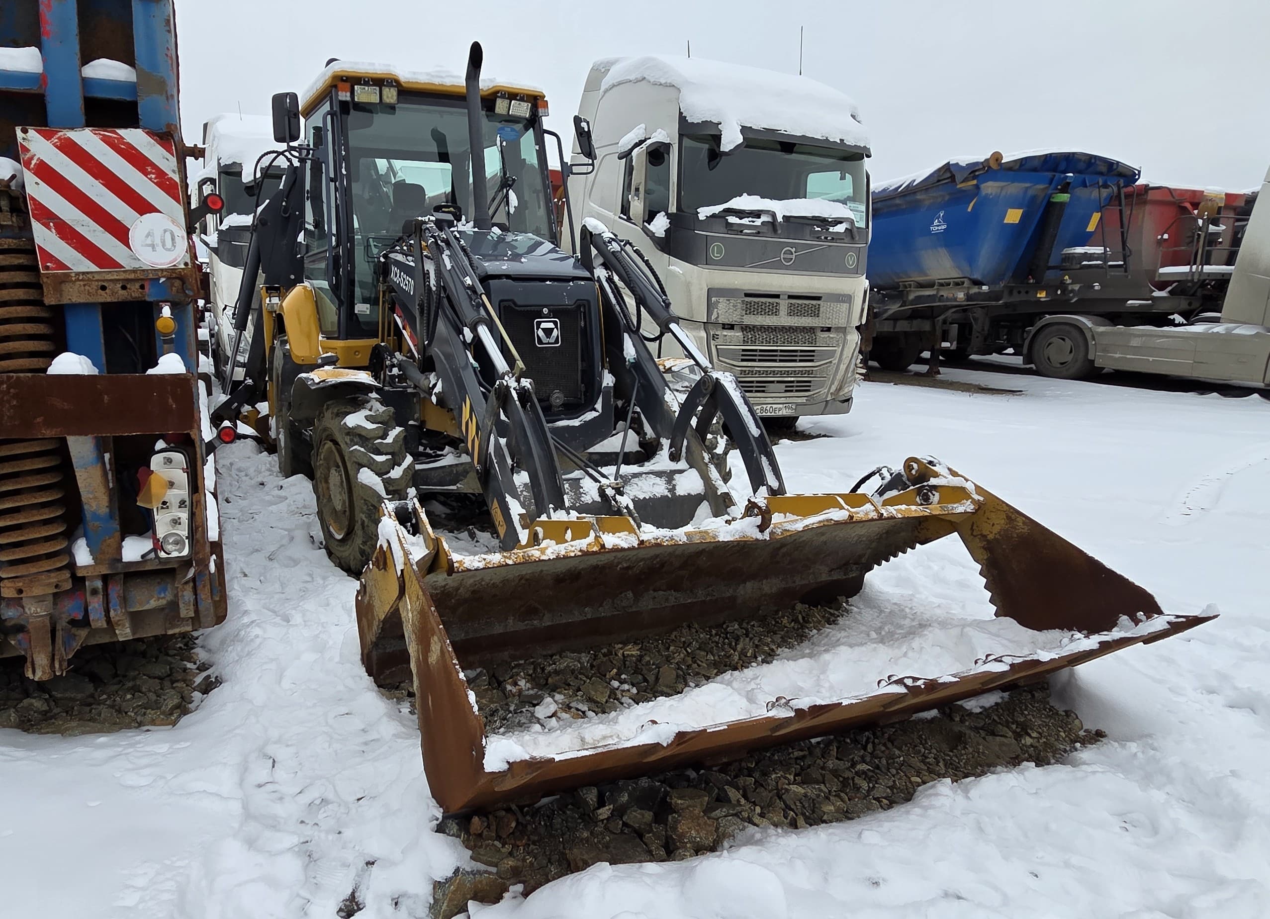 Xcmg XC8* Экскаватор-погрузчик - 2