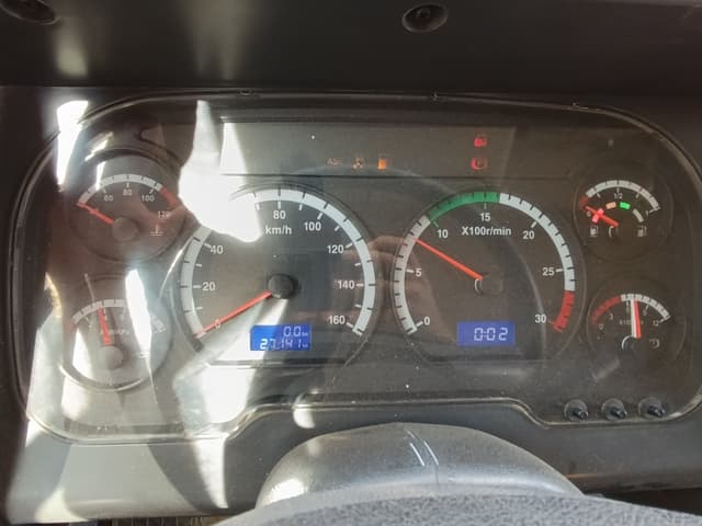 Jac N200 4x2 Бортовой с КМУ - 7