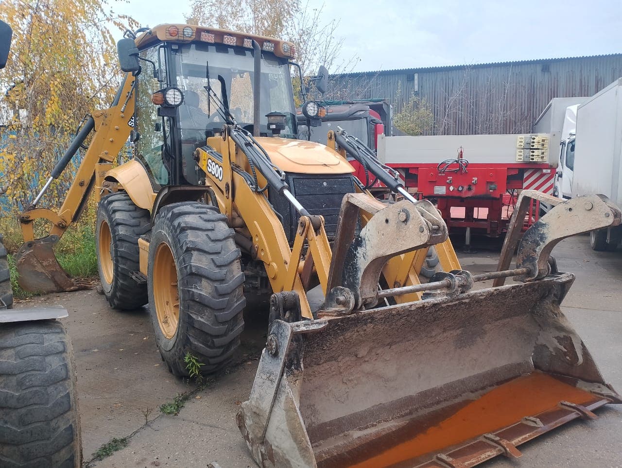 Shanmon S900 Экскаватор-погрузчик - 2