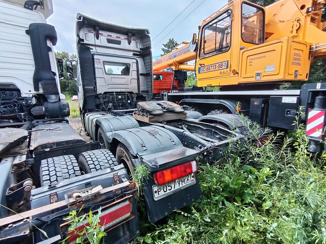 FAW CA 4250 6X4 Седельный тягач - 4