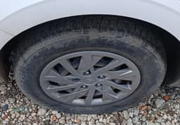 Hyundai Elantra - 10