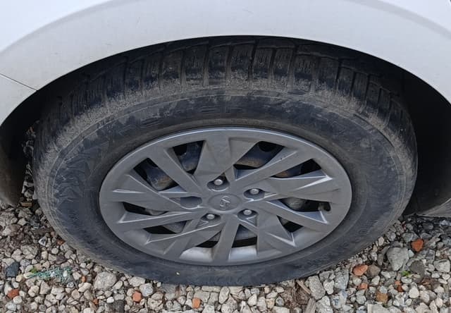 Hyundai Elantra - 10
