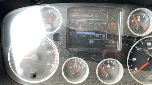 Howo T5G 8x4 Самосвал - 6