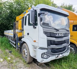 Jac N200 4x2 Бортовой с КМУ - 2