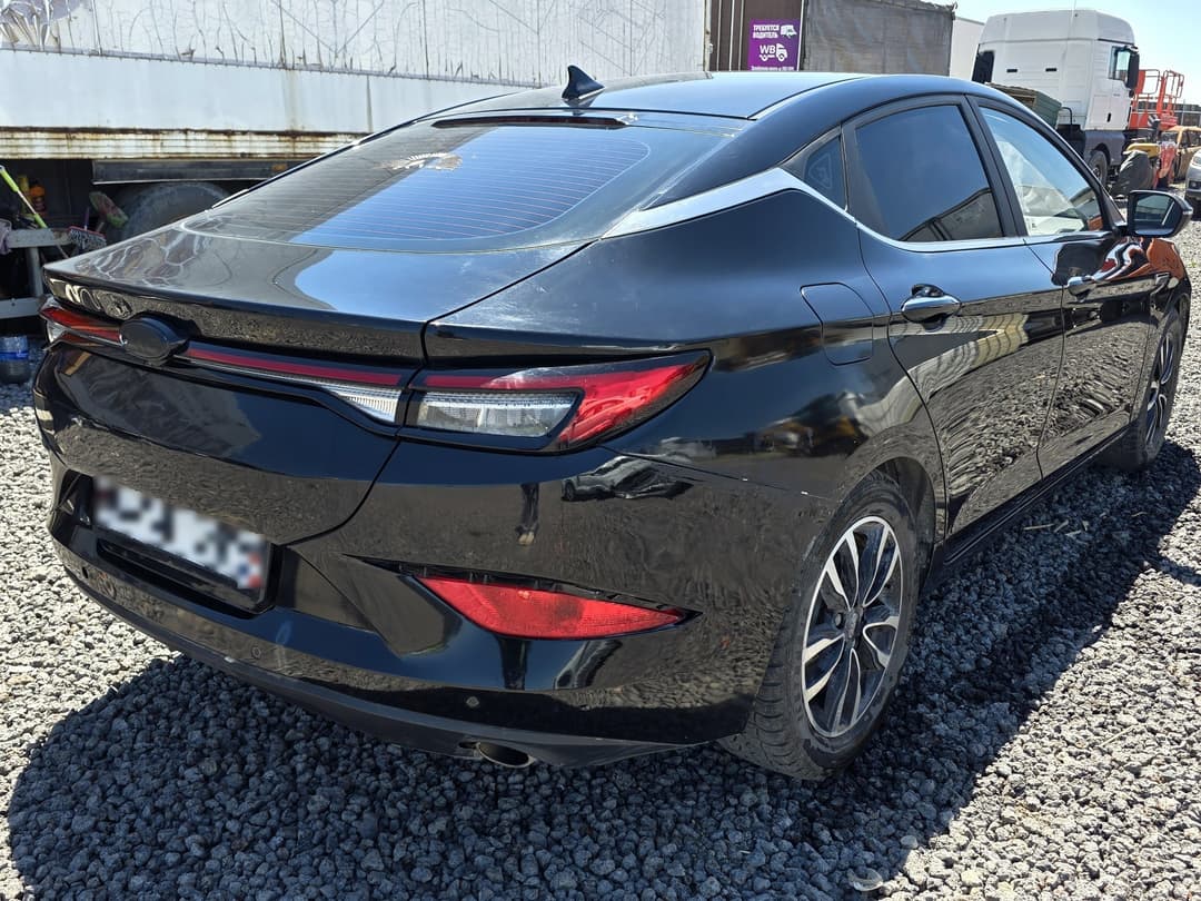 Jac J7 - 3