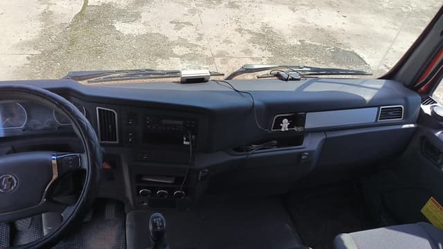 Shacman (Shaanxi) SX* 4x2 Самосвал - 5