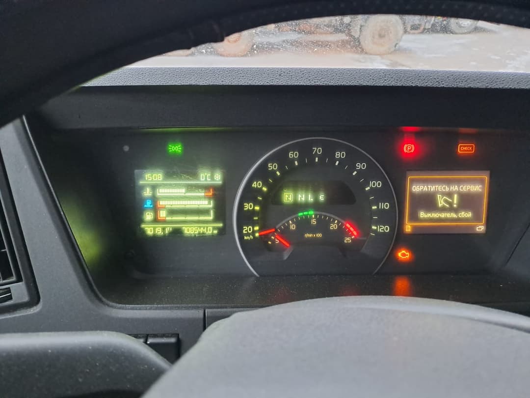 Volvo FM 6x4 Седельный тягач - 5