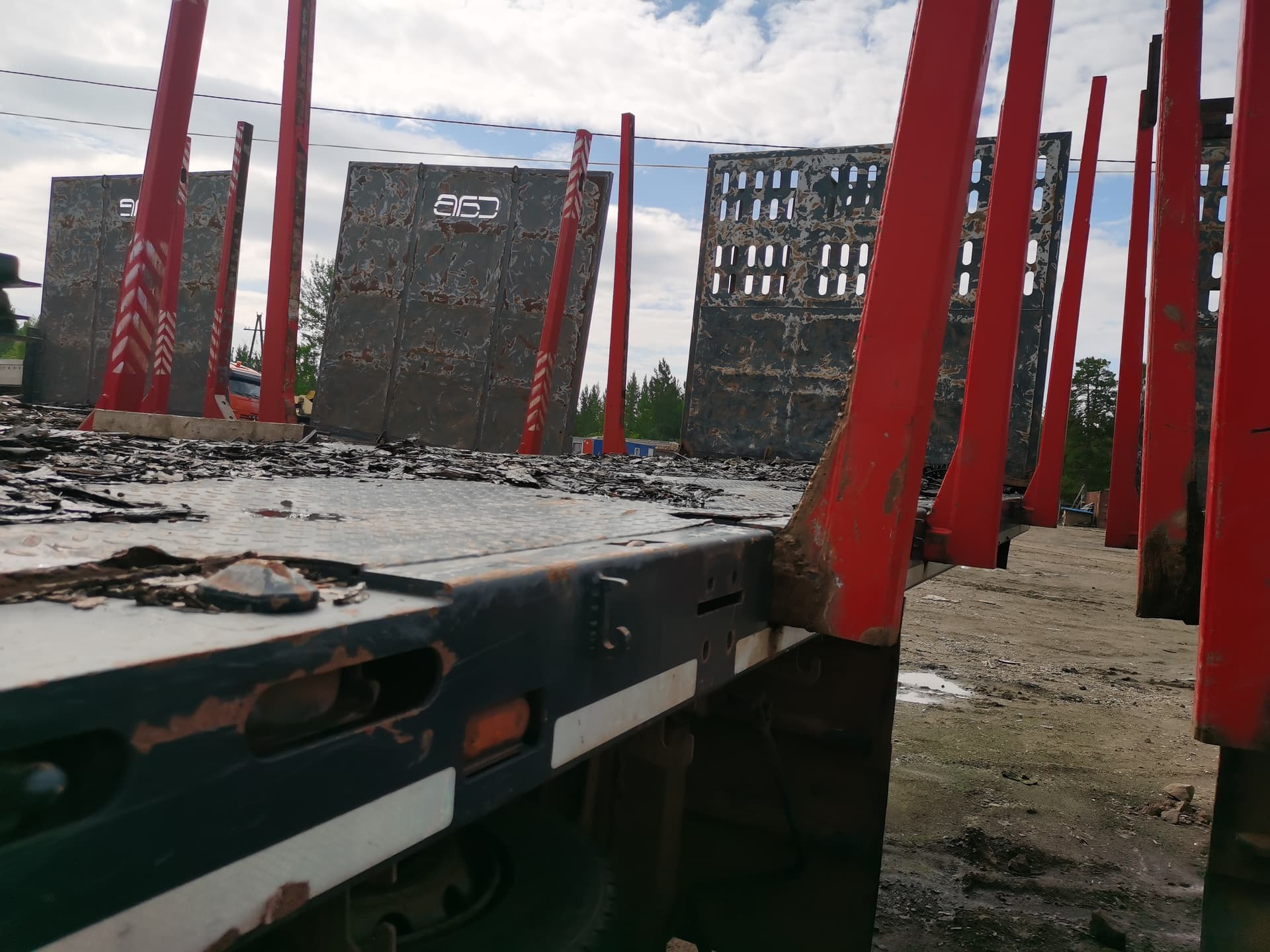 Востокспецтрак 9880* Полуприцеп сортиментовоз - 3