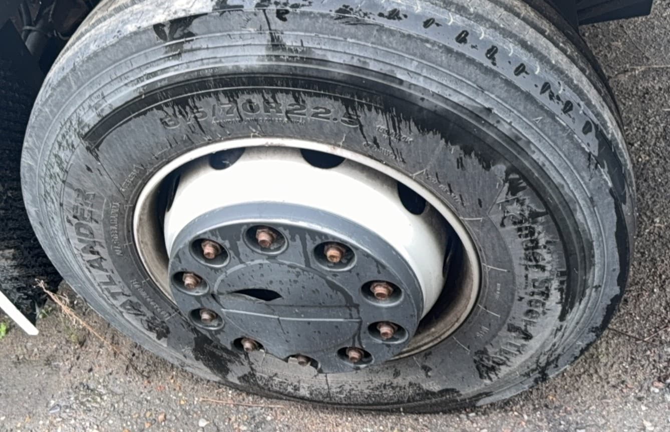 Камаз 5490 4x2 Седельный тягач - 9