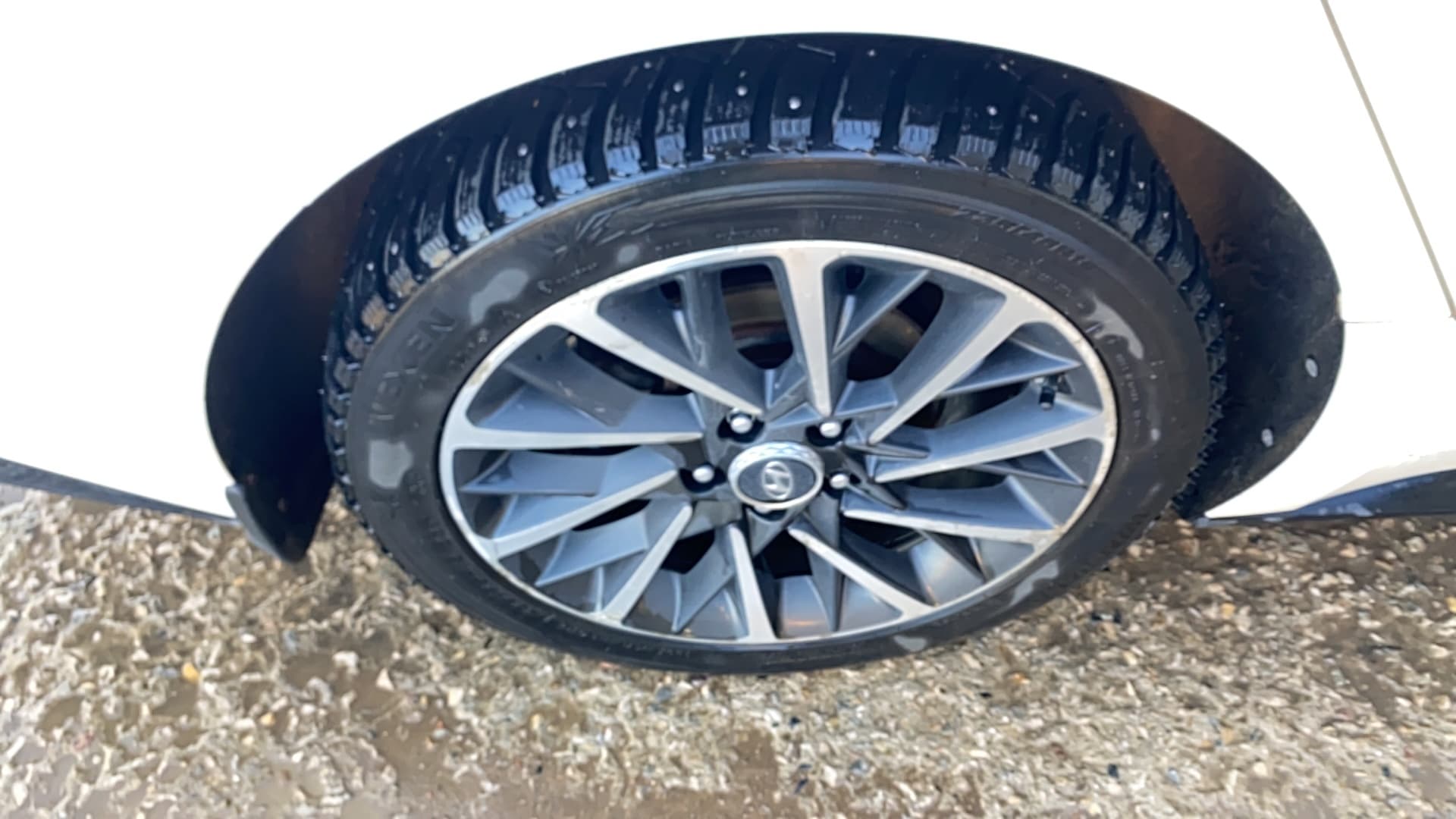 Hyundai Sonata - 10