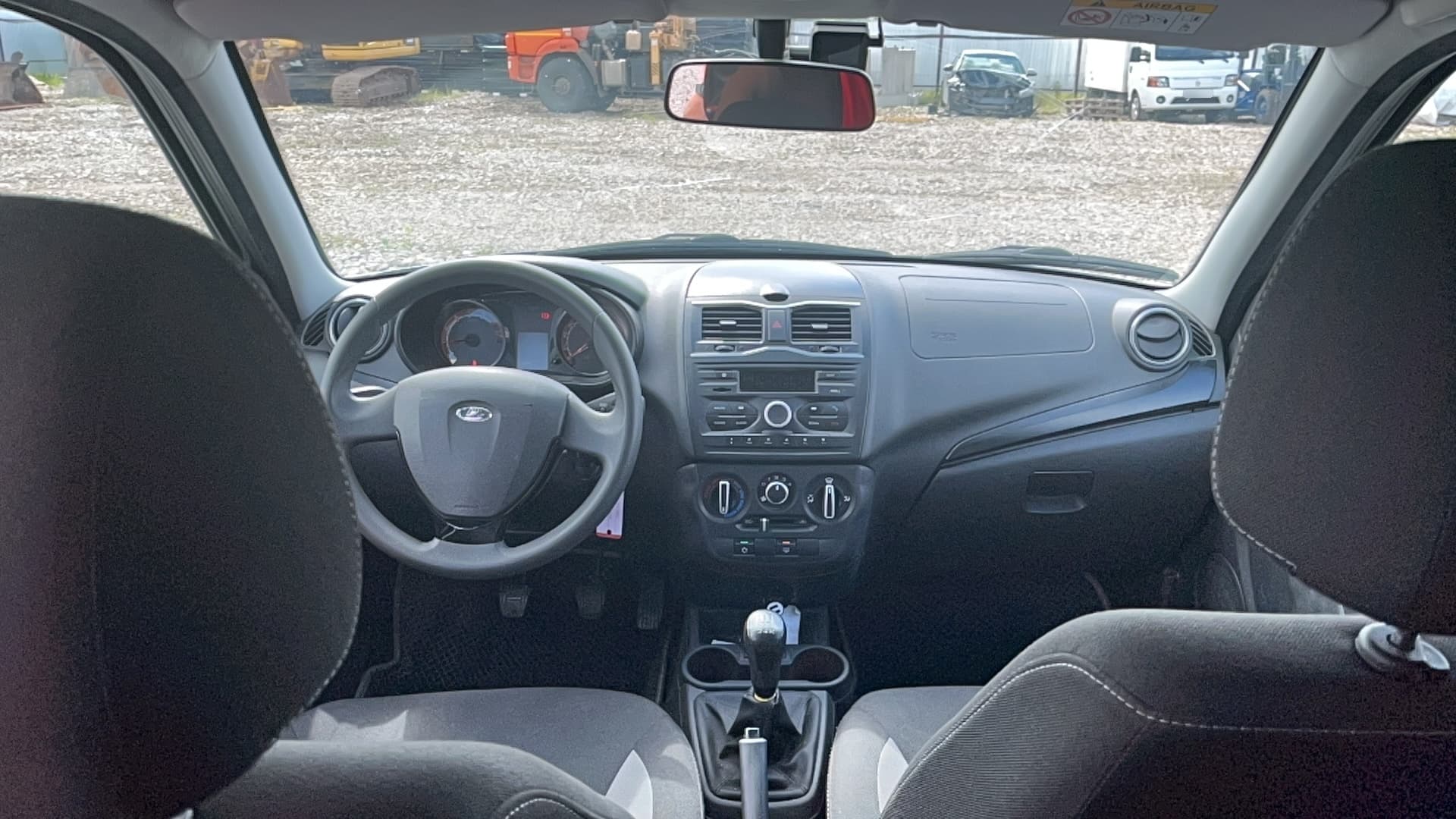 Lada Granta Cross - 5