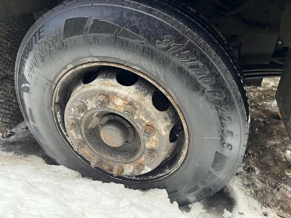 Камаз M1840 4x2 Седельный тягач - 8