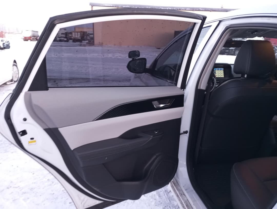 Geely EMGRAND - 7