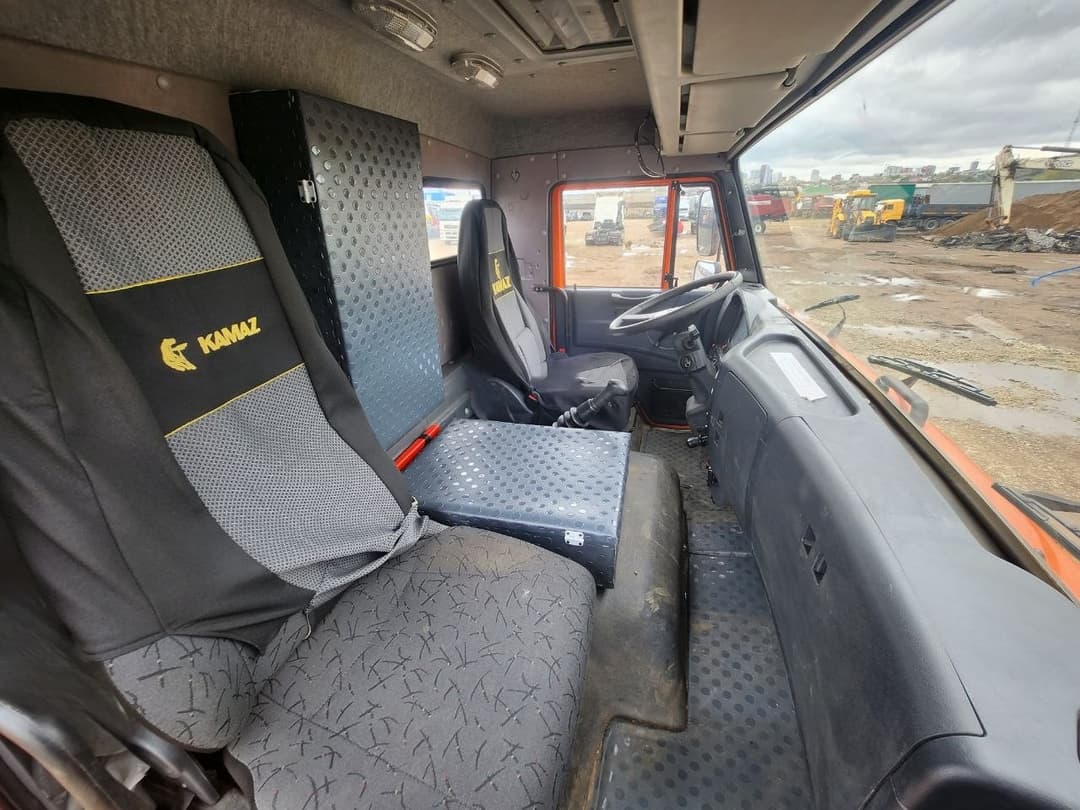 Кран Центр "Камаз" 6591* на шасси КамАЗ 43118 6x6 Бортовой с КМУ - 9