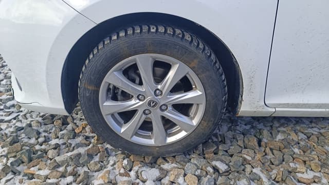 Changan Alsvin - 9