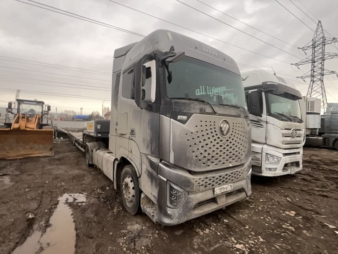 Foton AUMAN 4x2 Седельный тягач - 2