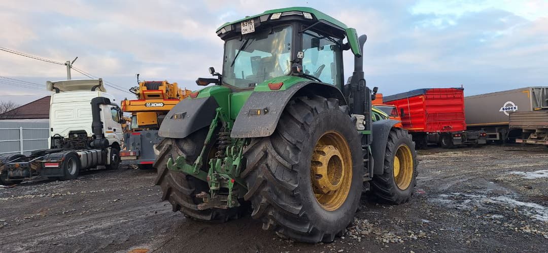 John Deere 8R Трактор - 3