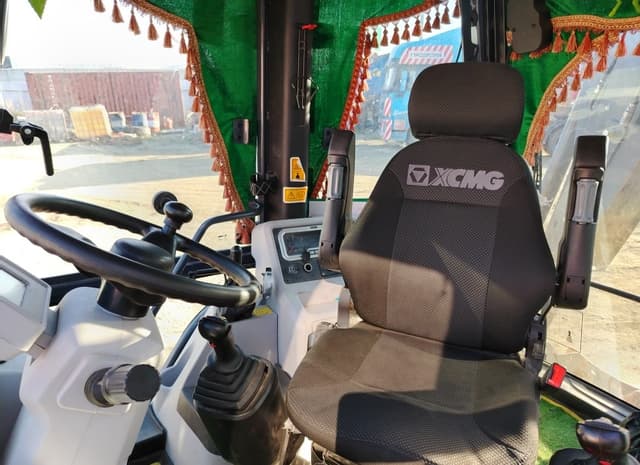 Xcmg XC8* Экскаватор-погрузчик - 6