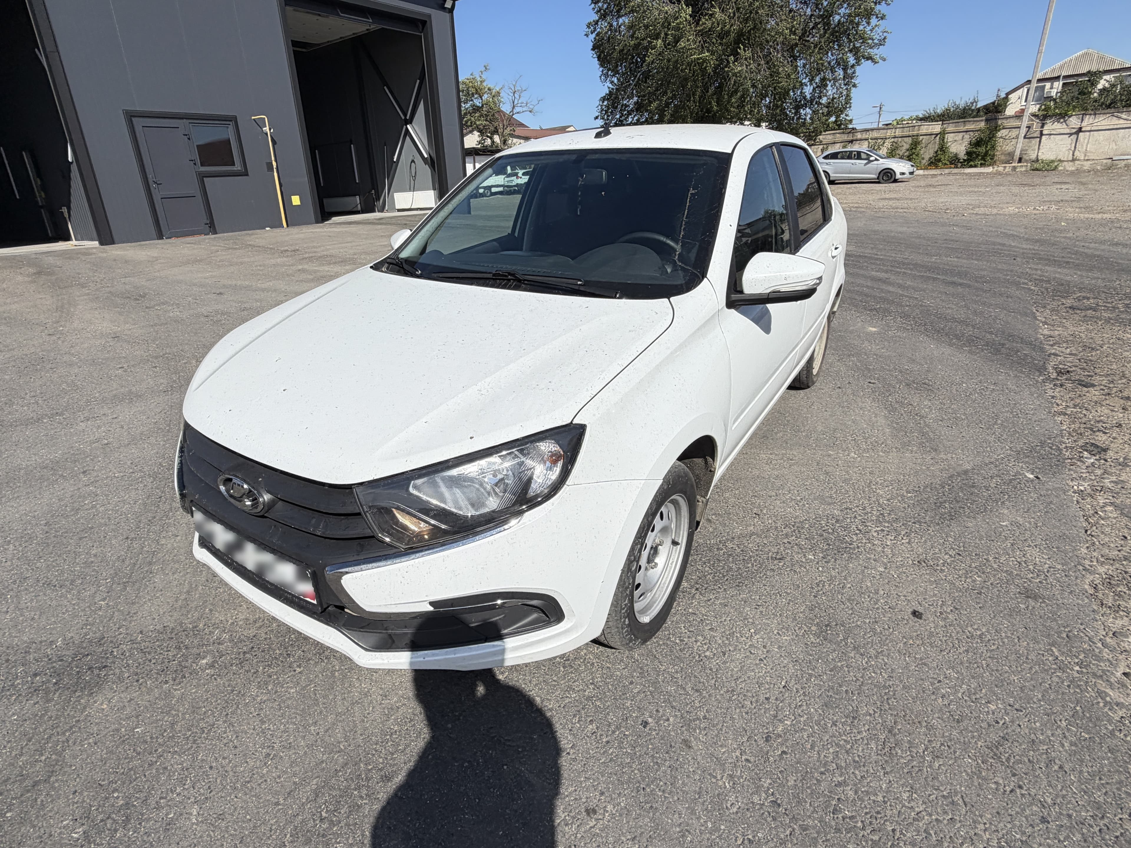 Lada Granta седан - 1