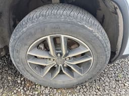 Jeep Grand Cherokee - 10