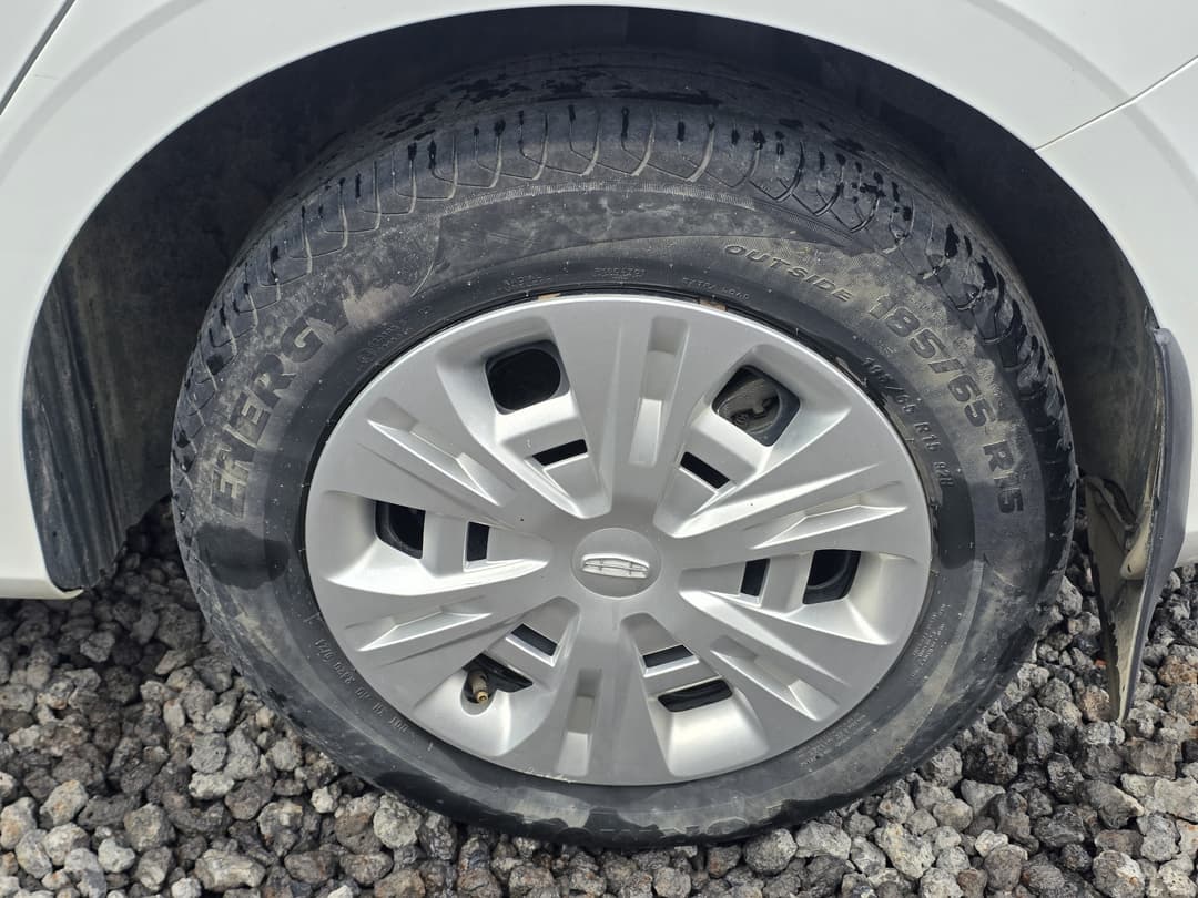 Geely EMGRAND - 9