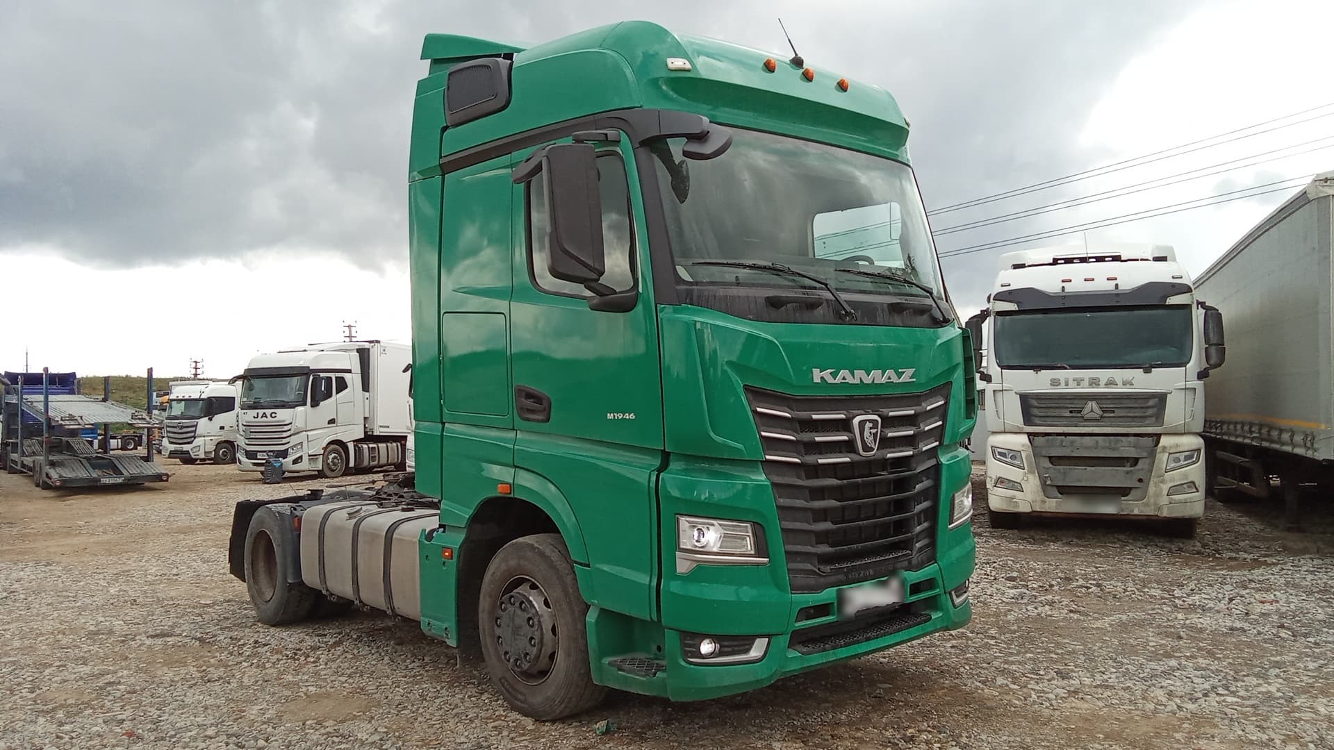 Камаз М1946 4x2 Седельный тягач - 2