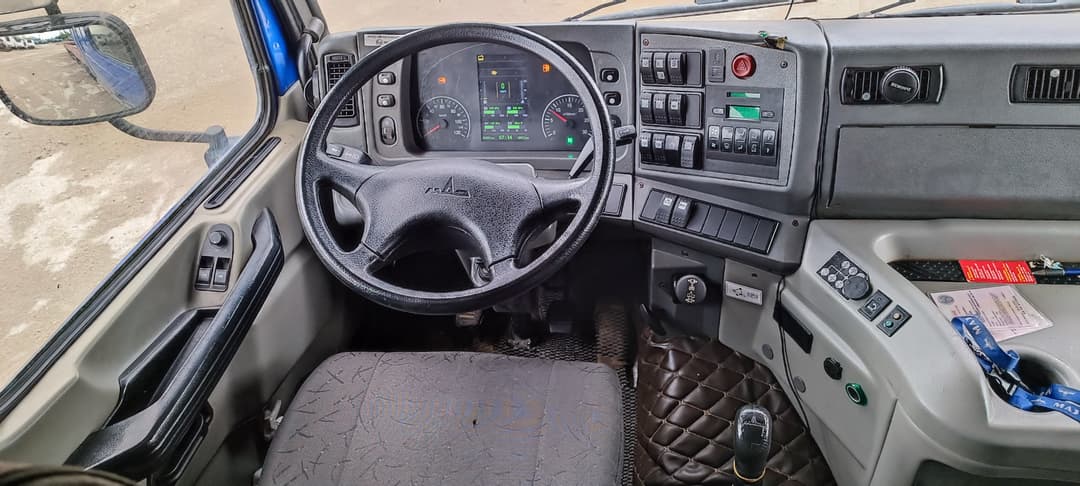 МАЗ 5440 4X2 Седельный тягач - 8