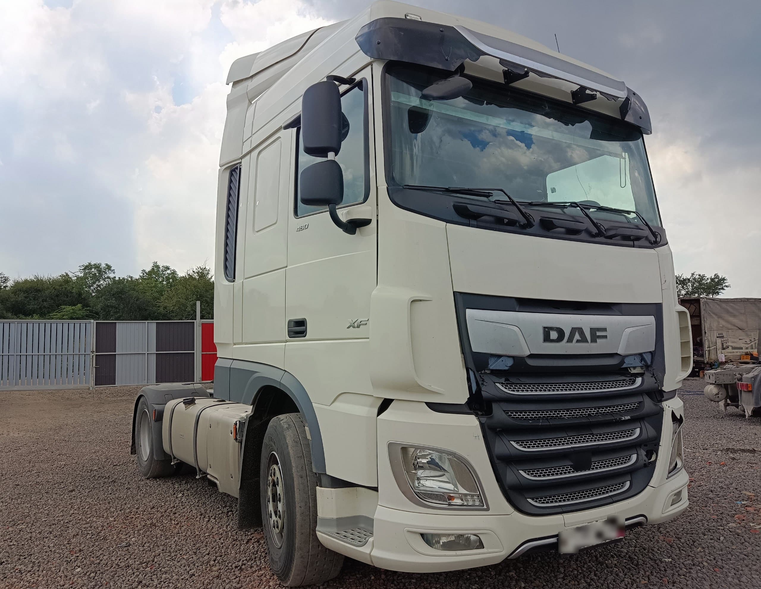 Daf XF 4x2 Седельный тягач - 2