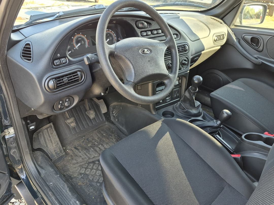 Lada Niva Travel - 5