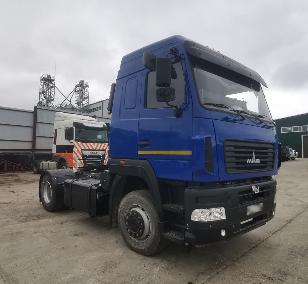 МАЗ 5440 4X2 Седельный тягач - 2