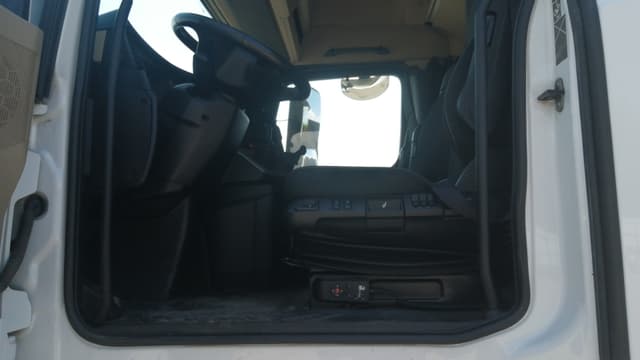 Mercedes-Benz Actros 4x2 Седельный тягач - 6