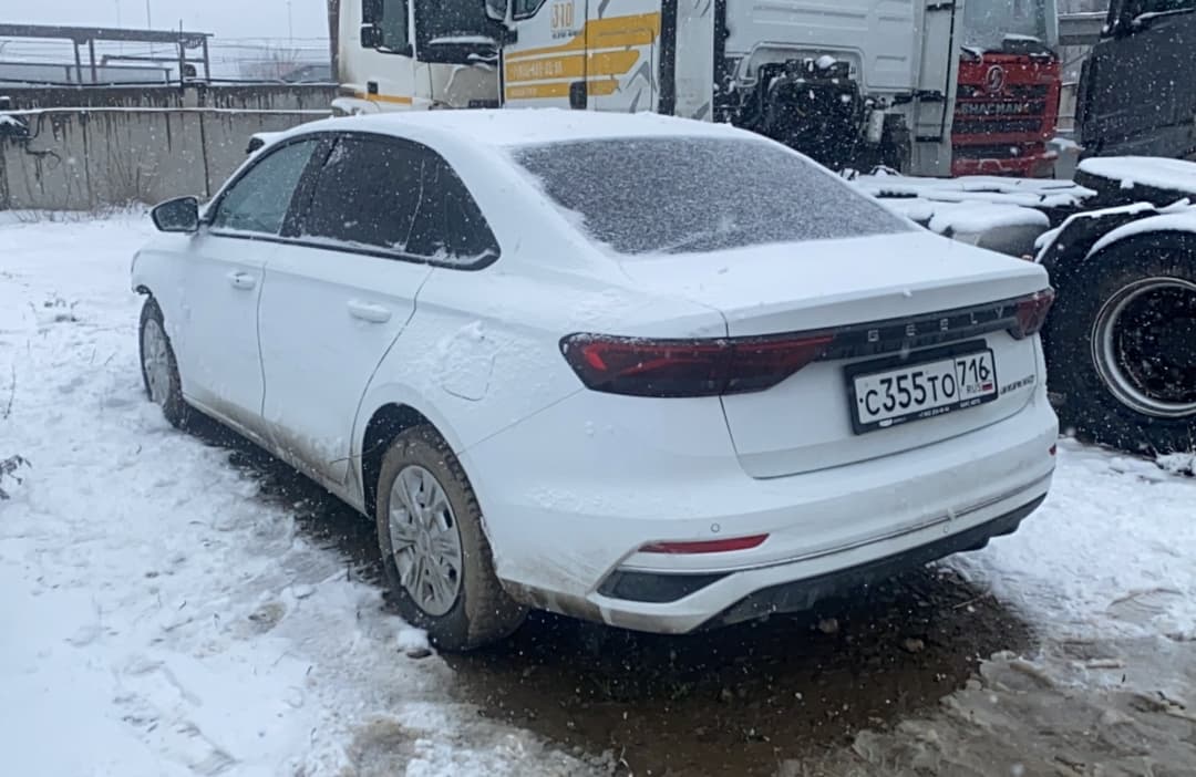 Geely EMGRAND - 4