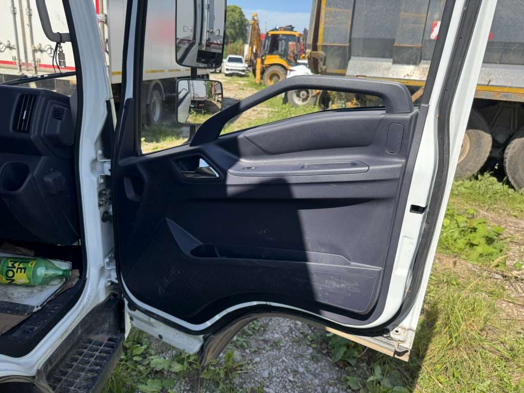 ISUZU ELF 4.5 4x2 Изотермический/рефрижератор - 7
