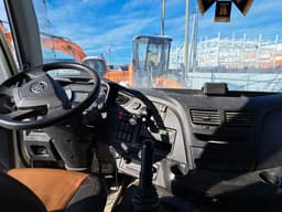 FAW CA 3310 8x4 Самосвал - 5