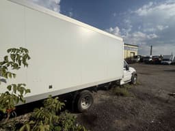 UAZ Profi - 3