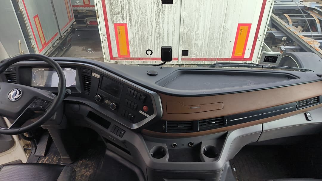 Dongfeng GX 4x2 Седельный тягач - 5