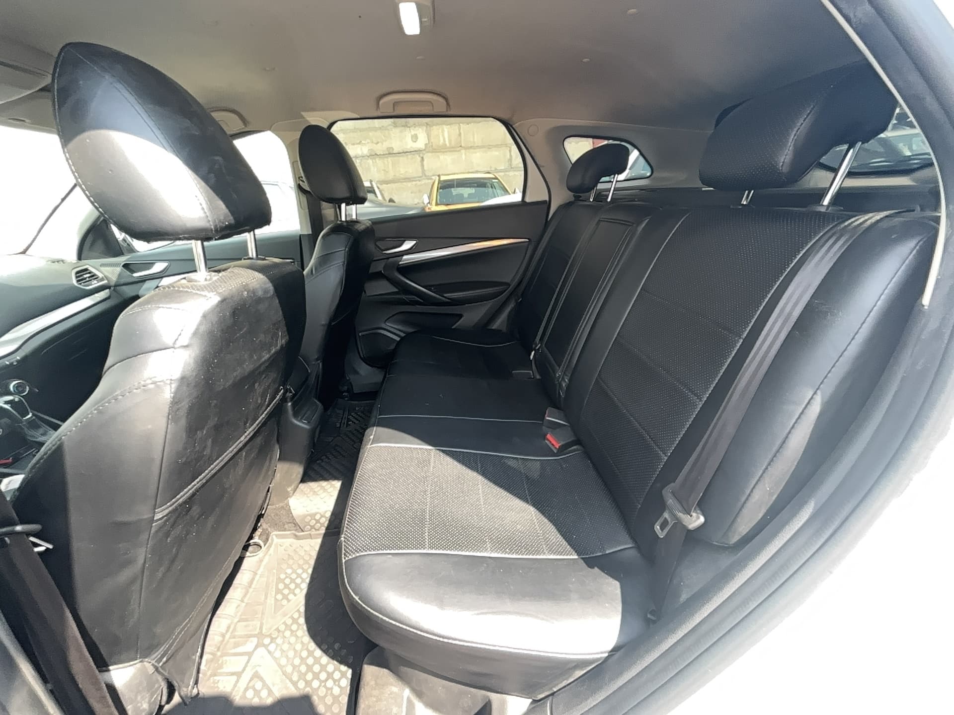 Lada Vesta SW - 9
