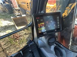 Doosan DX 225 Экскаватор - 6