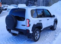 Lada Niva Travel - 3