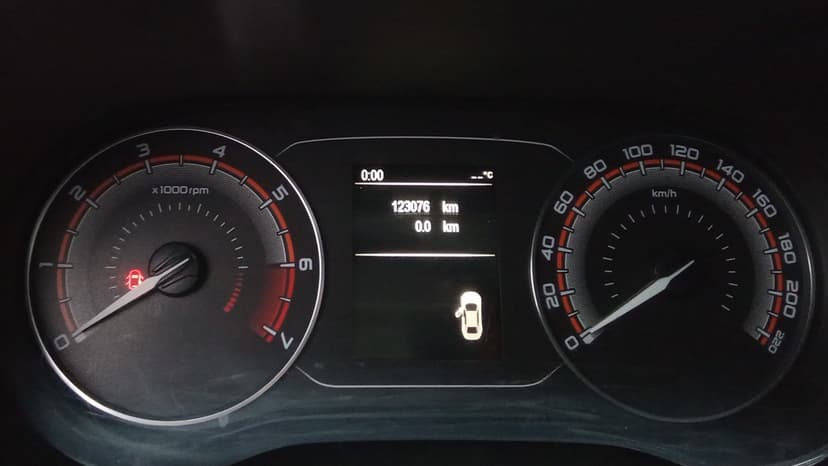 Lada Vesta седан - 7