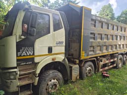 FAW J6 8x4 Самосвал - 1