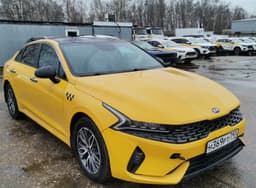 KIA K5 - 2