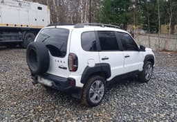 Lada Niva Travel - 3